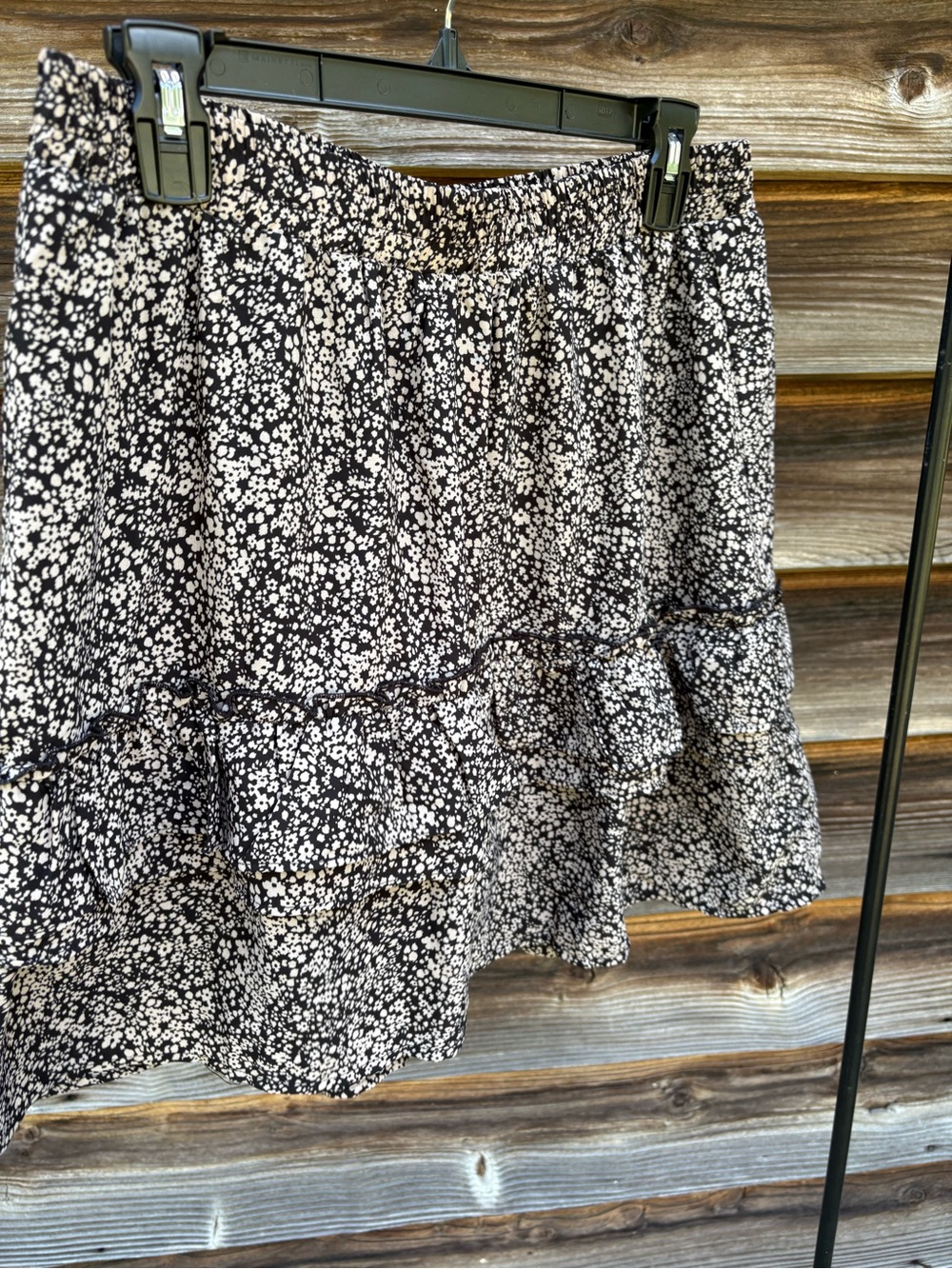 JODIFL Black & White Floral Ruffle Mini Skirt